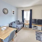 Host & Stay - Coach House Retreat